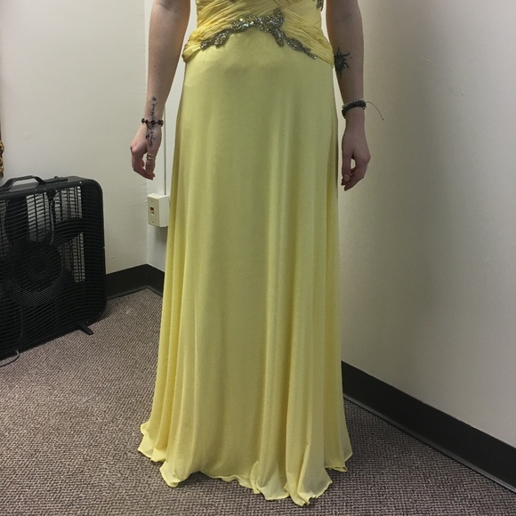 Yellow Strappless Gown - Picture 2 of 5